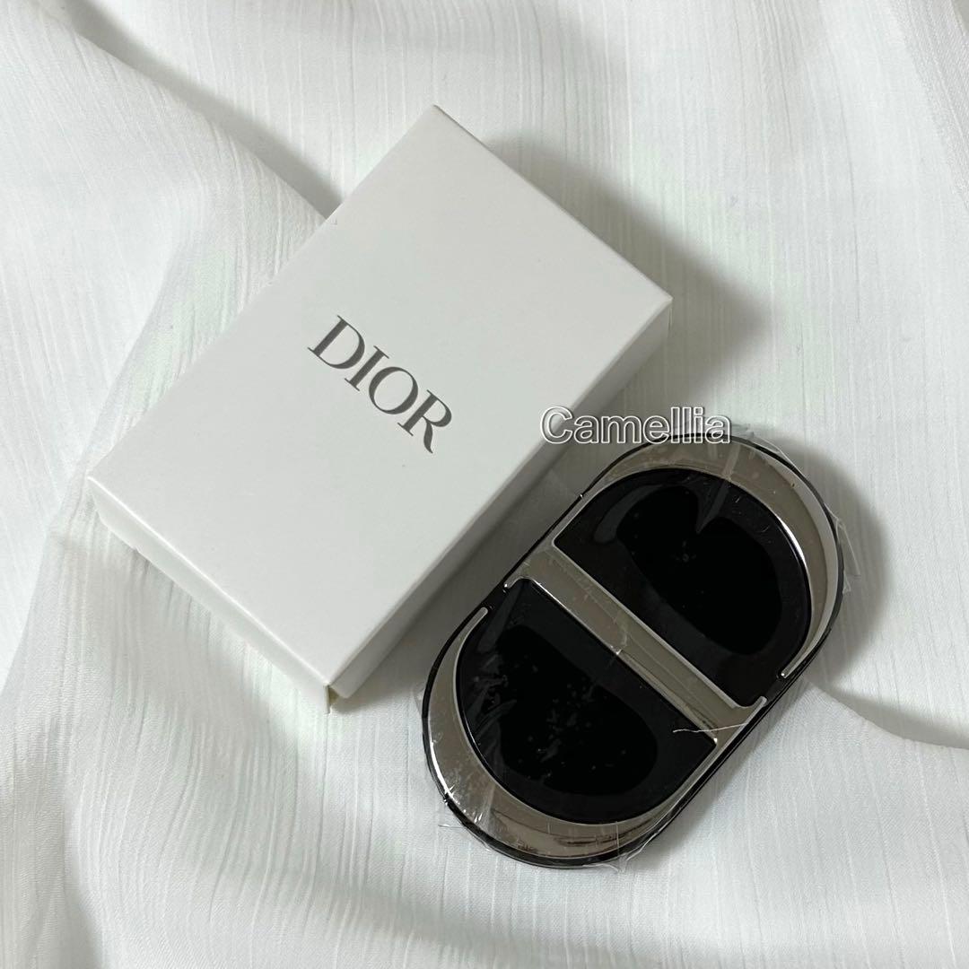 DIOR ディオール ノベルティ スマホミラー スマホスタンド - メルカリ