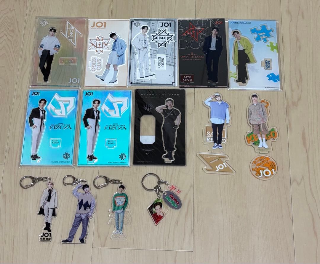 JO1 佐藤景瑚 グッズ まとめ売り ビラ 名札 - メルカリ