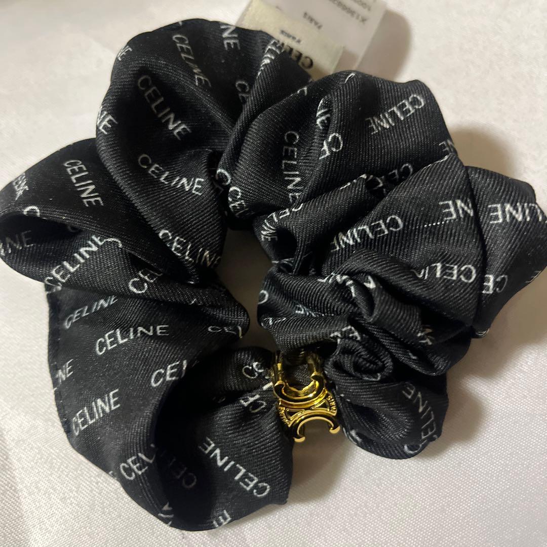 CELINE ロゴ入り ブラックシュシュ ノベルティ - メルカリ