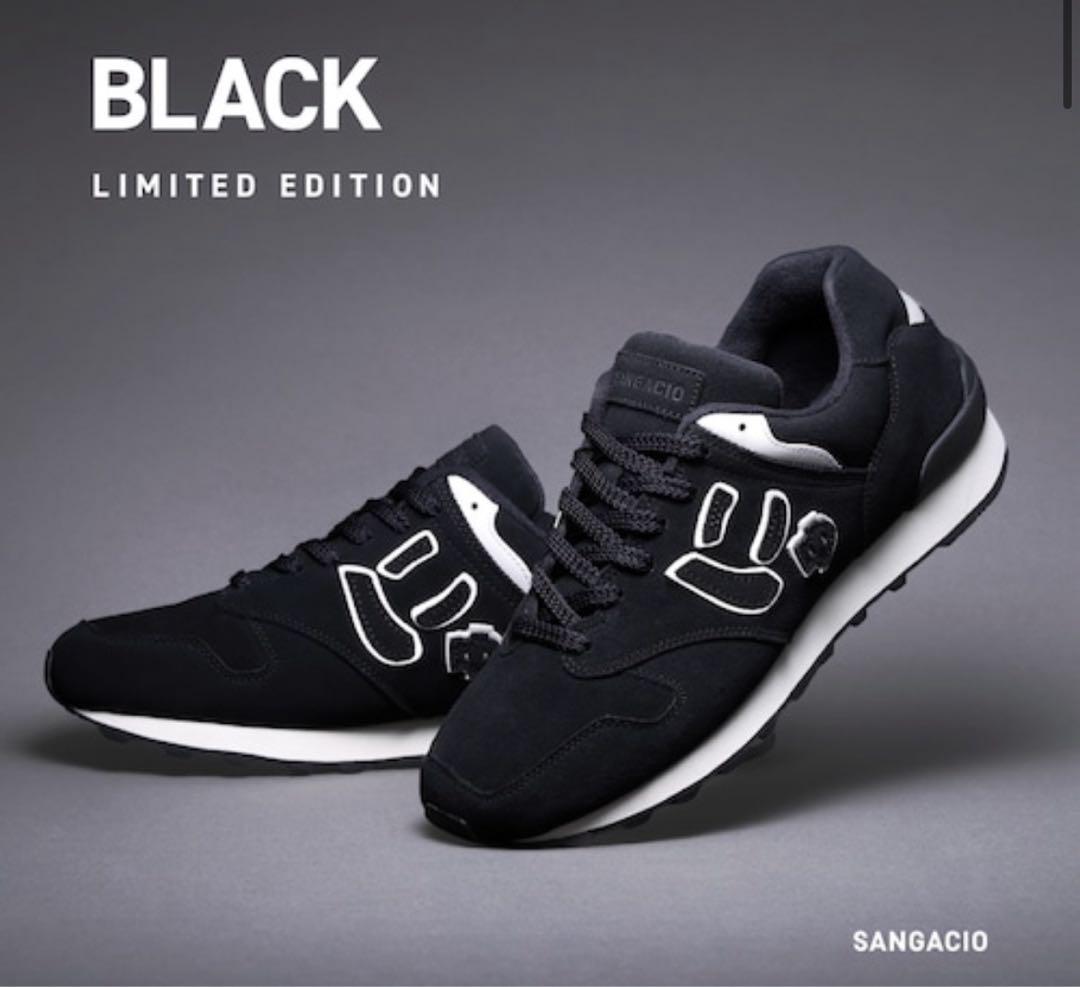 にゅ～ず『BLACK』LIMITED EDITION 26.0㎝ - メルカリ