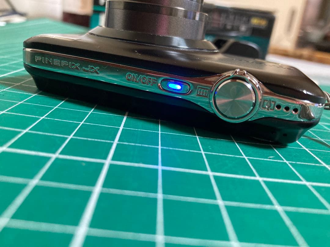 FUJI FILM JX280 ハンディデジカメ 粋なブラックボディ - メルカリ