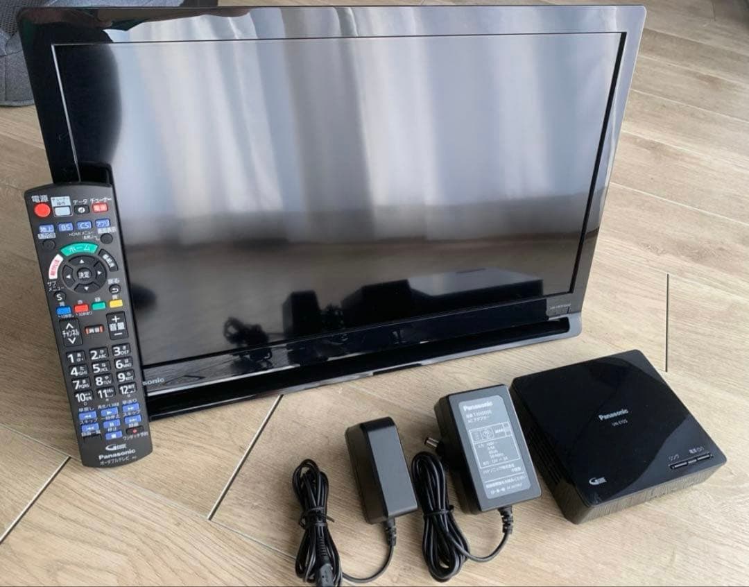 2021年製 Panasonic プライベート ビエラ UN-19FB10HD Amazon | パナソニック 19V型 ハイビジョン ポータブル 液晶テレビ