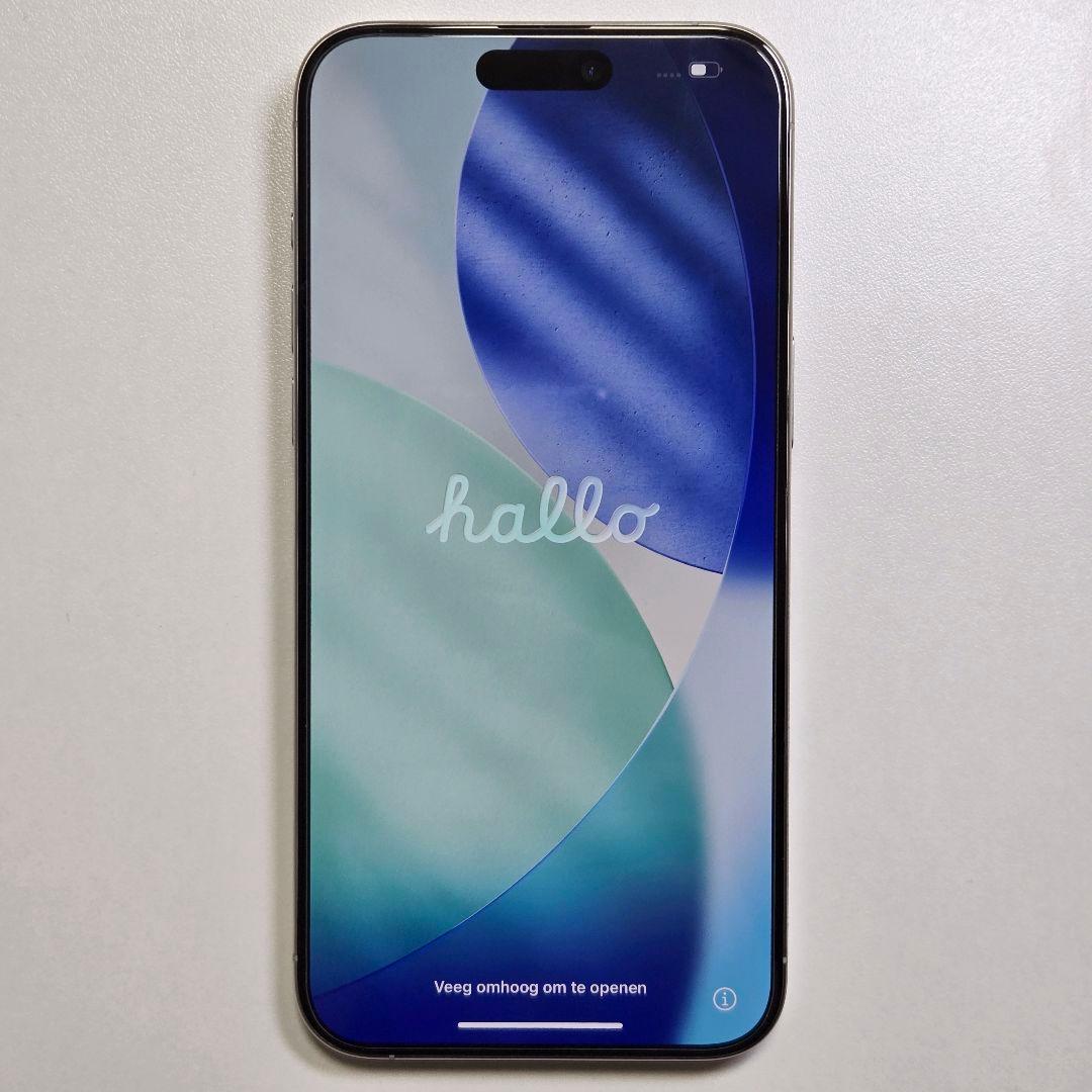 美品 iPhone 15 Pro max 256GB ホワイトチタニウム Amazon.com: Apple iPhone 15 Pro Max, 256GB, White Titanium