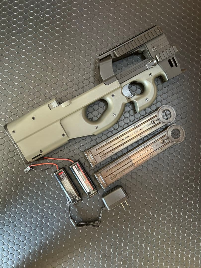 東京マルイPS90/HCストライクレイルシステム ECHIGOYA横浜店 BLOG:P90 ストライクレイルシステム