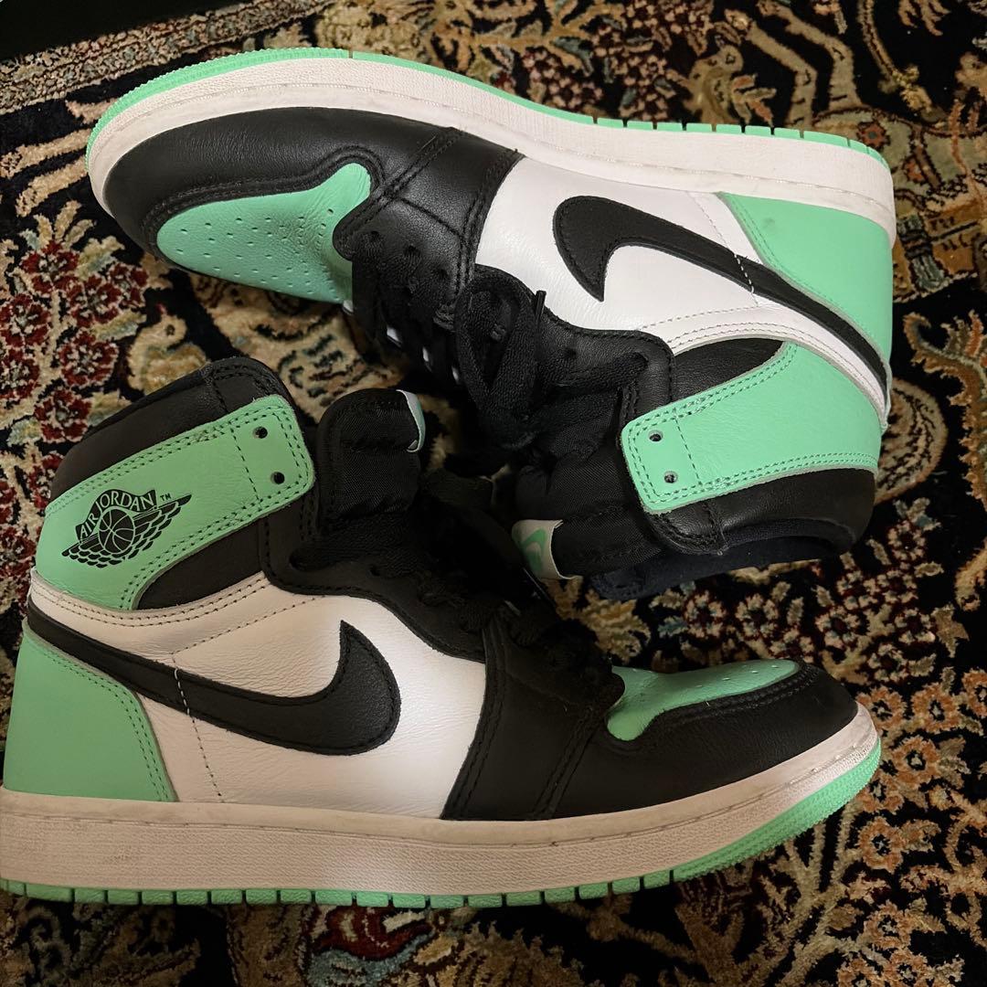 Nike Air Jordan 1 ブラック/ミント - メルカリ