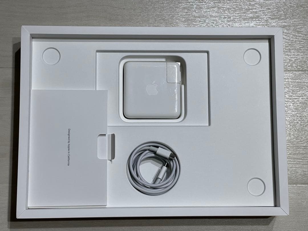 MacBook本体 Macbook Pro 2020 i5 2.0GHz 16GB 512GB