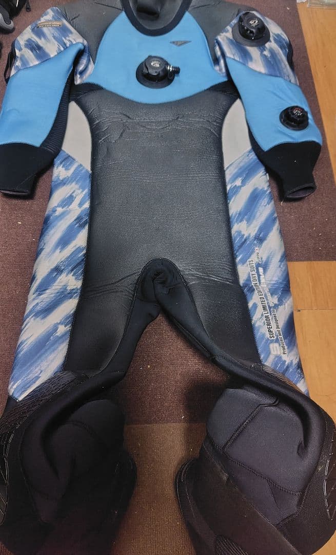 ワールドダイブ ドライスーツ Limited Edition 2025年 LIMITED EDITION ワールドダイブドライスーツ(限定デザイン