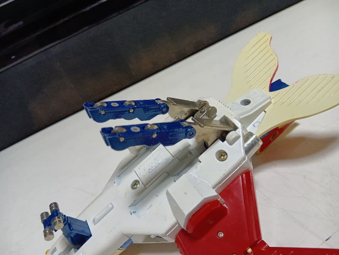 希少　個体　ポピー 化学忍者隊ガッチャマンII NEW DX ゴッドフェニックス