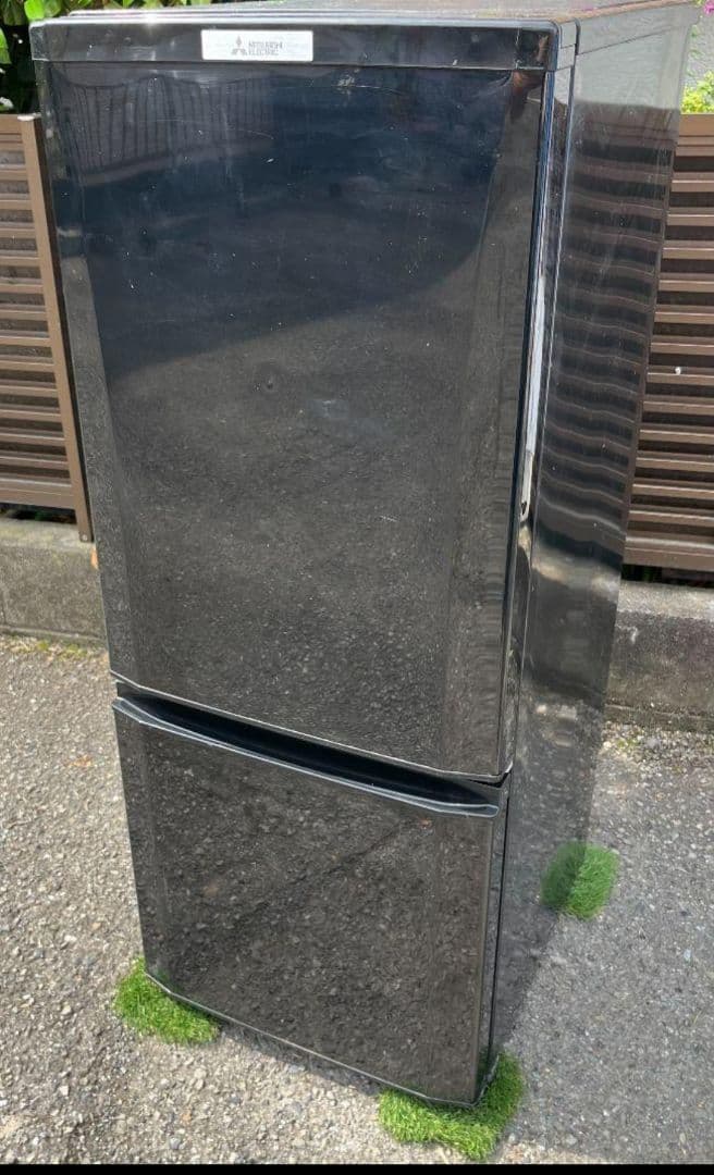 特価三菱冷凍冷蔵庫　146L 省エネ静音LED照明 自動霜取り機能付2018年製 Amazon | 三菱電機 冷蔵庫 小型タイプ 幅48cm 146L 2ドア フルフラット