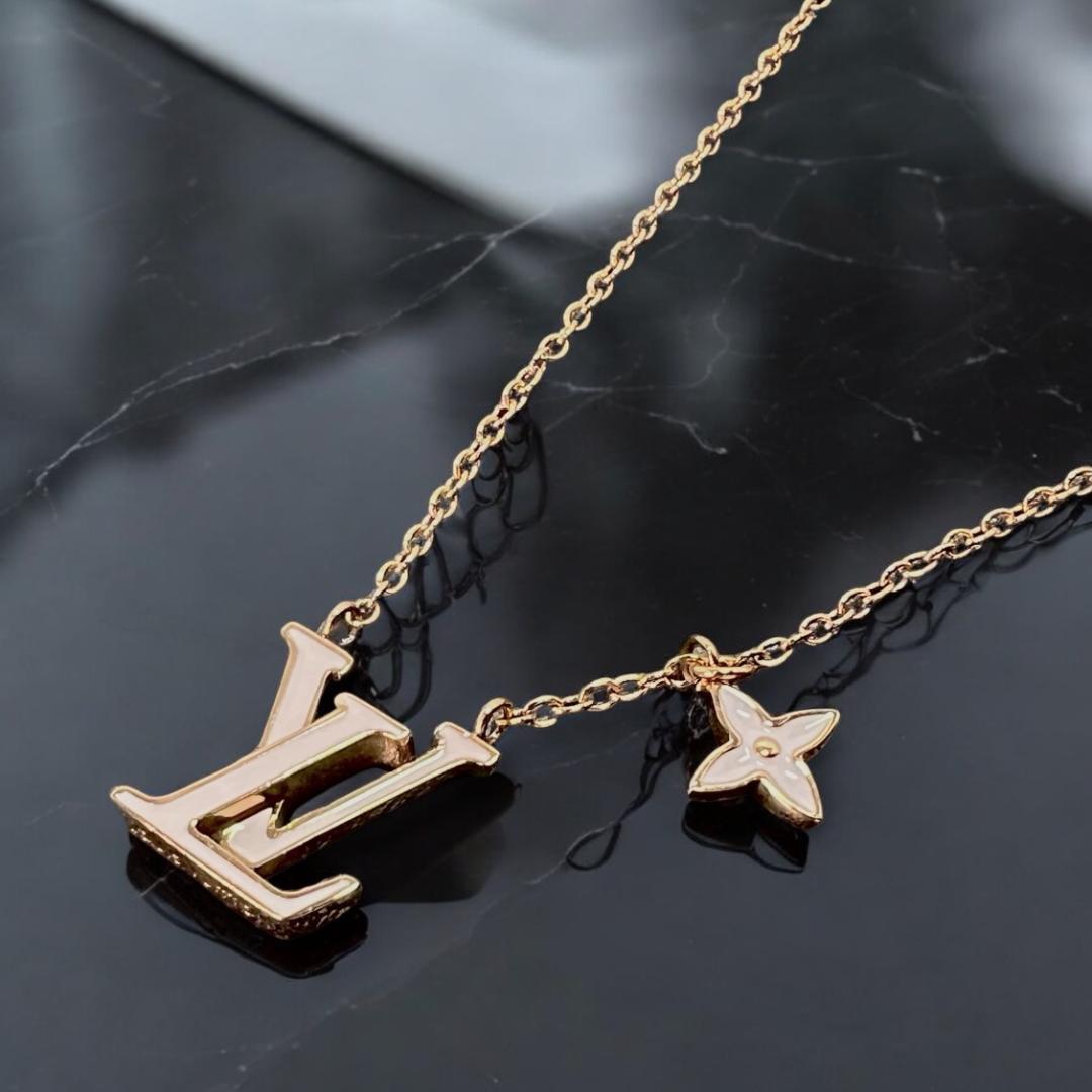 ✨正規品＆極美品‼️✨ ルイヴィトン LVアイコニック エナメル