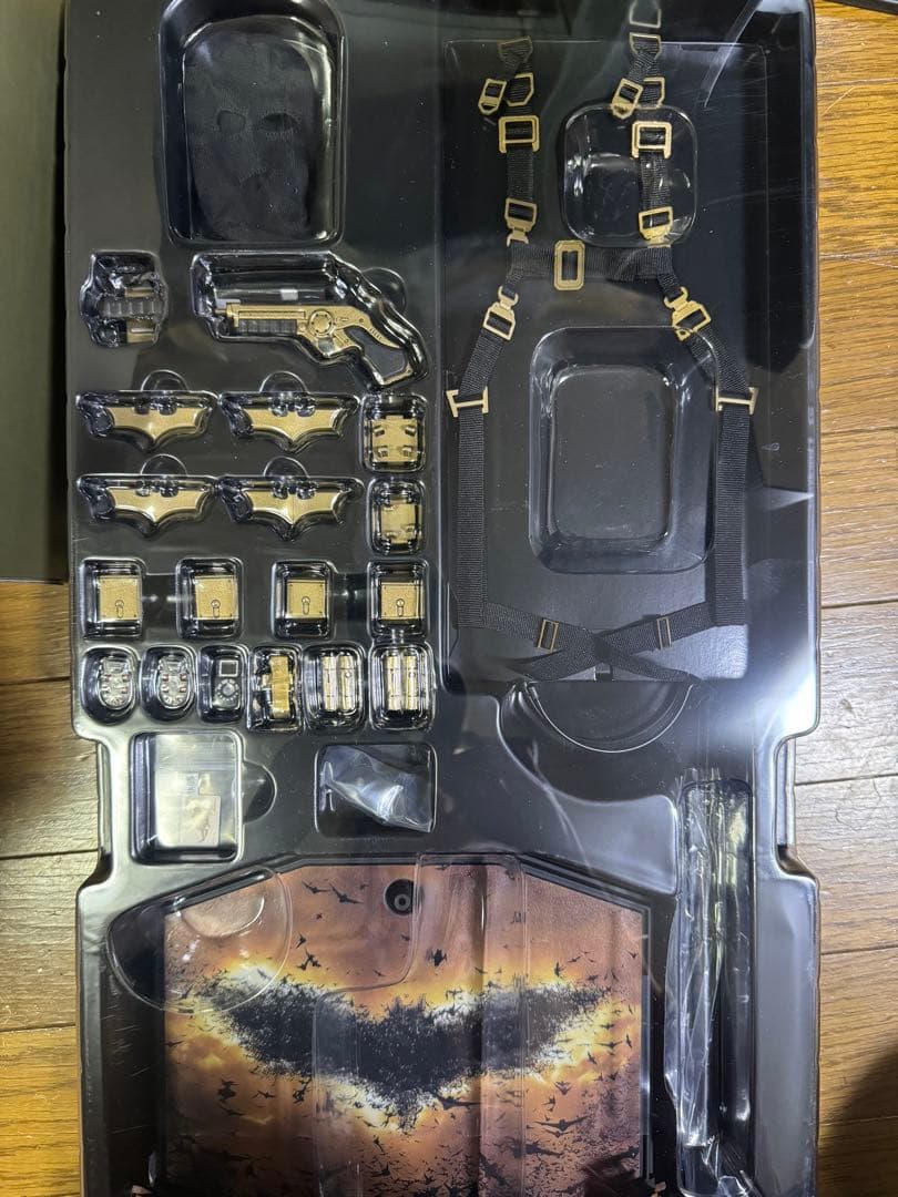 hottoys クオーター・スケール 1/4 バットマン ビギンズホットトイズ