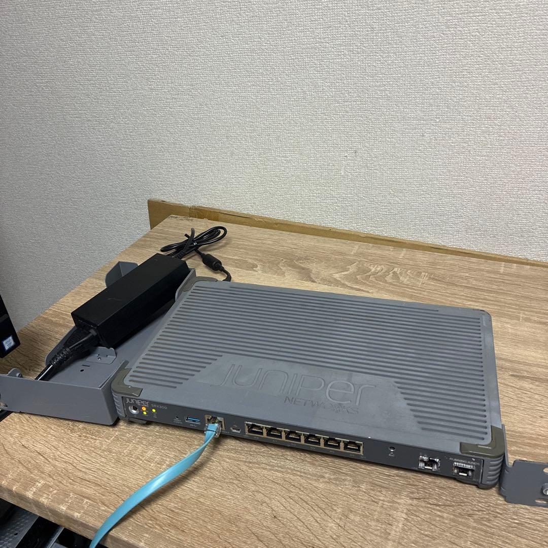 ルーター・ネットワーク機器 Juniper Networks SRX300 SRX300エンタープライズファイアウォール | Juniper Networks JP