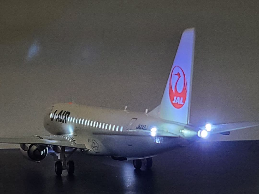 JAL エンブラエル E190 LED仕様 完成品