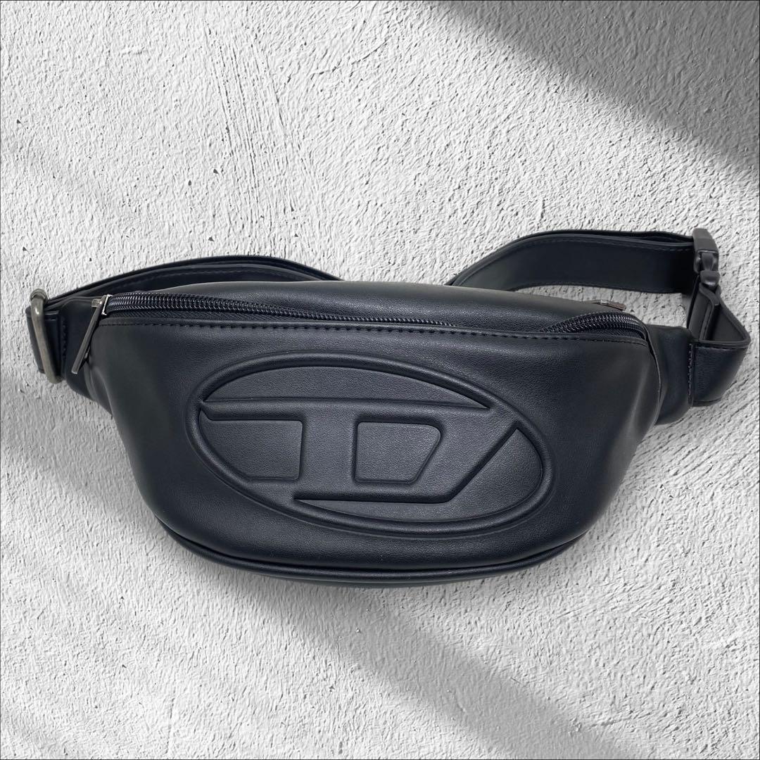 DIESEL ボディバッグ Dロゴエンボス ディーゼル ショルダー ブラック