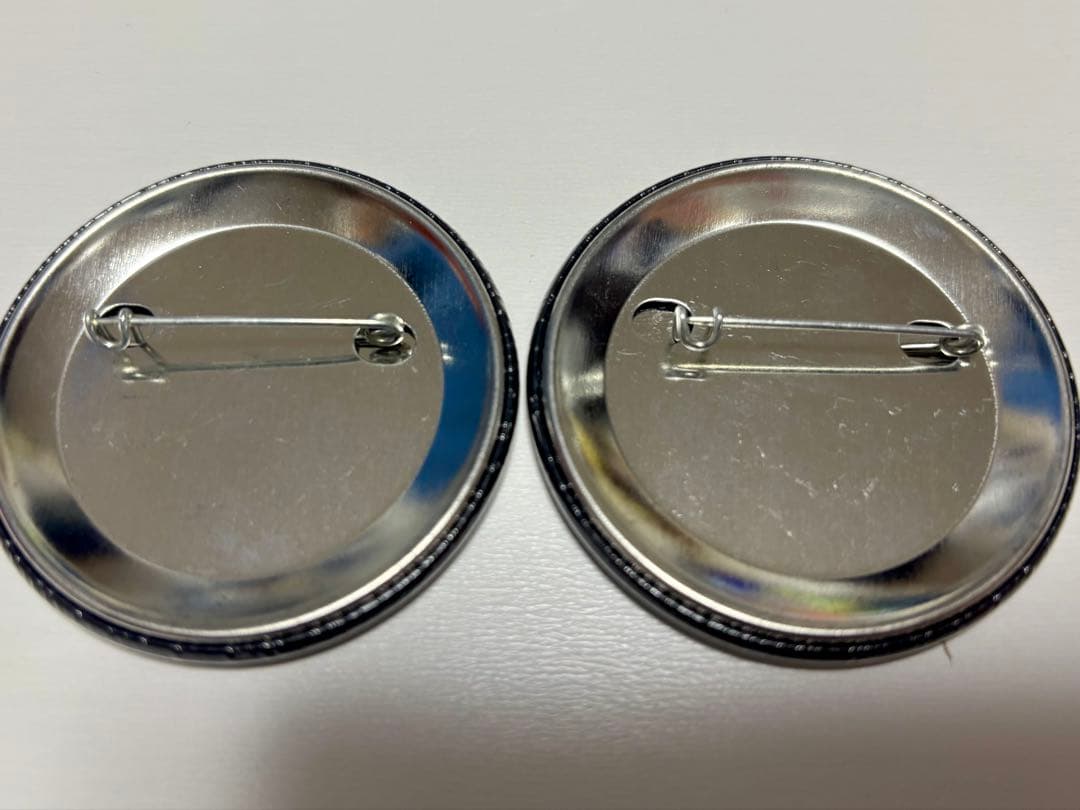 鏡音リン・鏡音レン　　初音ミク　ヴァンパイアフェス　缶バッジ　6個まとめ売り