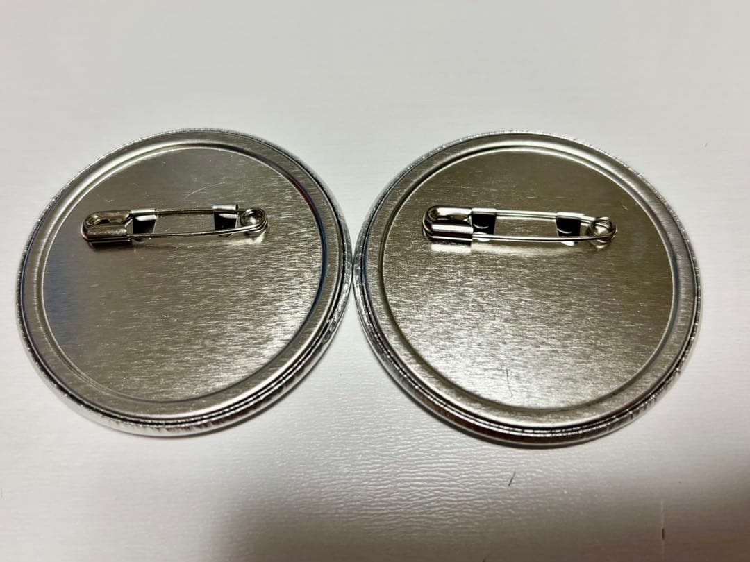 鏡音リン・鏡音レン　　初音ミク　ヴァンパイアフェス　缶バッジ　6個まとめ売り