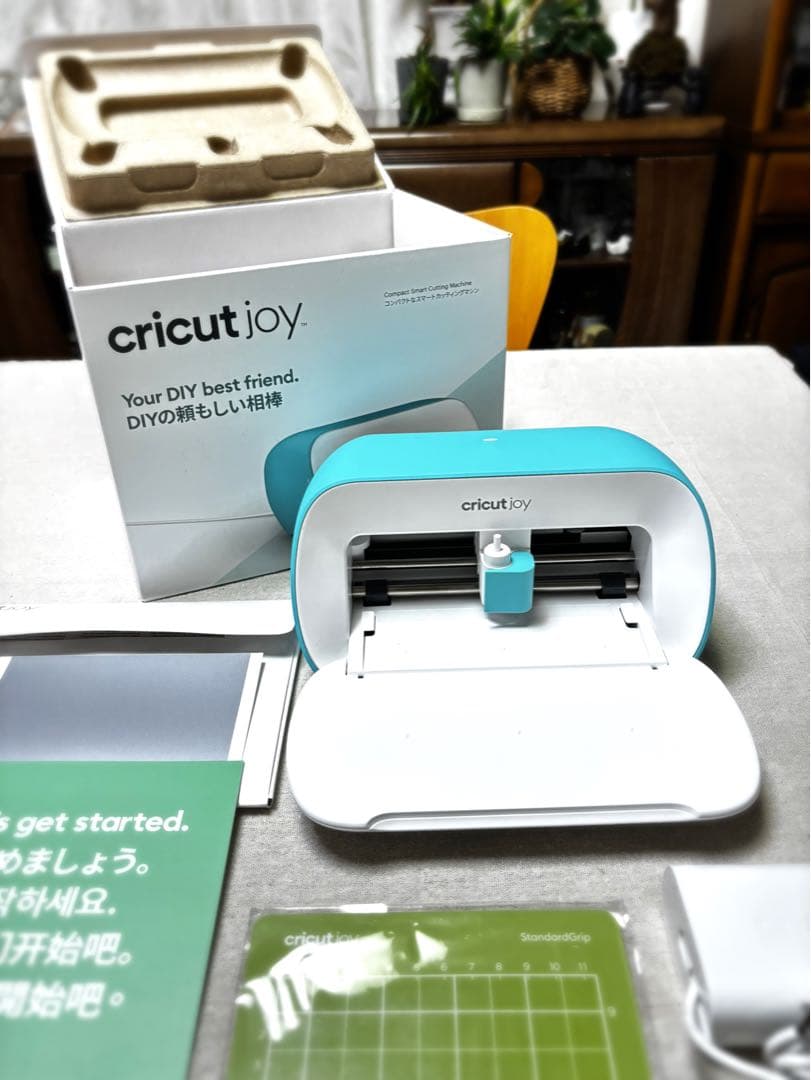 【1度のみ使用】Cricut Joy コンパクトカッティングマシン 楽天市場】【国内正規品】Cricut Joy (クリカット ジョイ