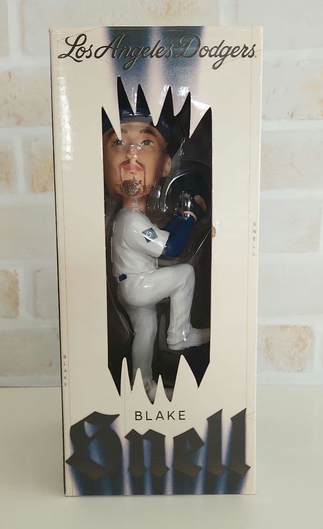 6/16ドジャースタジアム限定配布　ブレイク・スネル投手ボブルヘッド人形 鈴木優の留学便り Vol.14 “遊び心”のある来場者特典にドローンショー