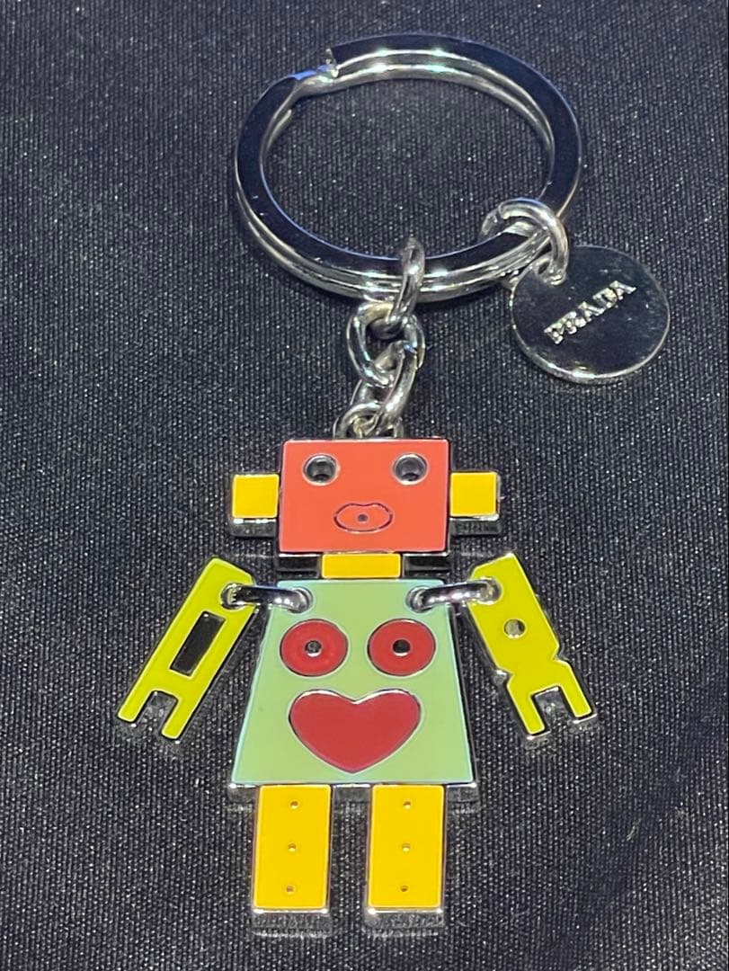 美品 プラダ ロボット キーリング キーホルダー バッグチャーム PRADA PRADA（プラダ） キーホルダー ロボット キーリング チャーム バッグ