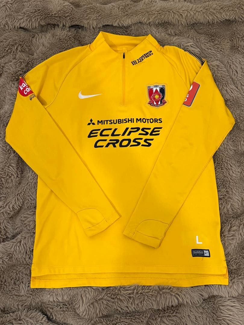 浦和レッズ選手支給 練習着 トレーニングウェア - メルカリ