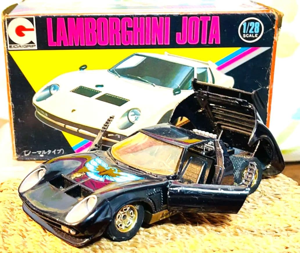 ランボルギーニ イオタ Lamborghini Jota 1/28 永大グリップ - メルカリ