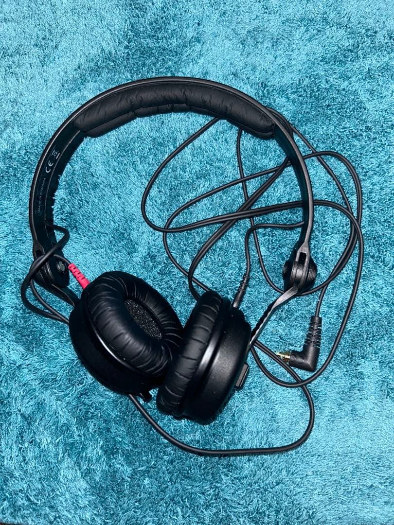 ヘッドホン SENNHEISER HD25 Amazon.com: Sennheiser Pro Audio Professional HD 25 On-Ear DJ