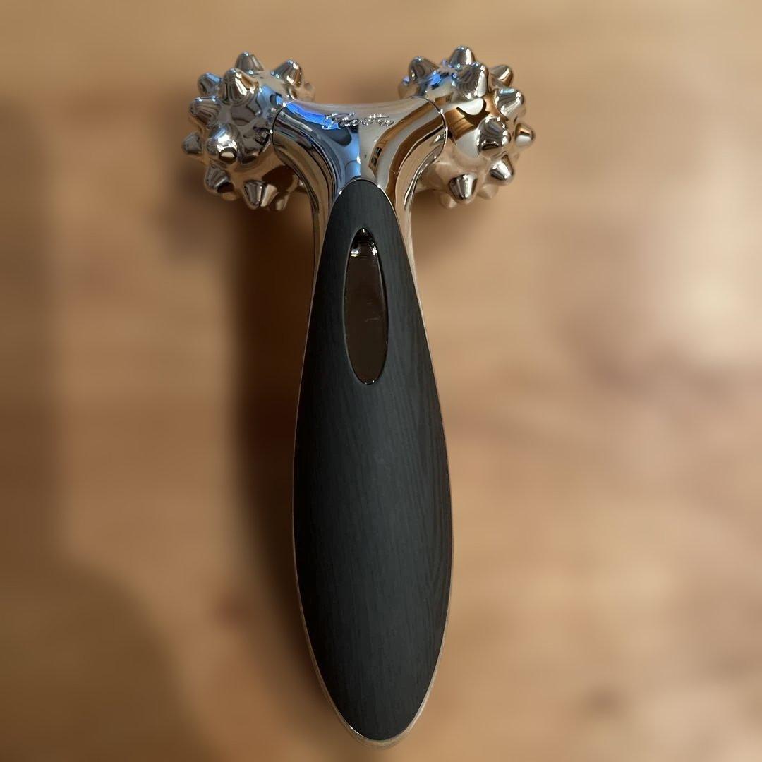 refa リファ リファリズム　ブラックウッド リファリズム - ReFa RHYTHM | 商品情報 | ReFa（リファ）公式ブランド