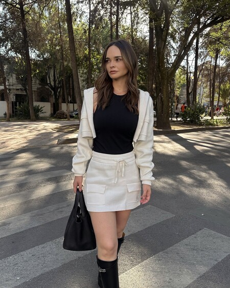 Scholar Knit Cargo Skirt - Ivory | ALO