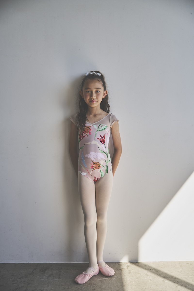 stina / type H half sleeve / Rebel Tulip mocha / girl