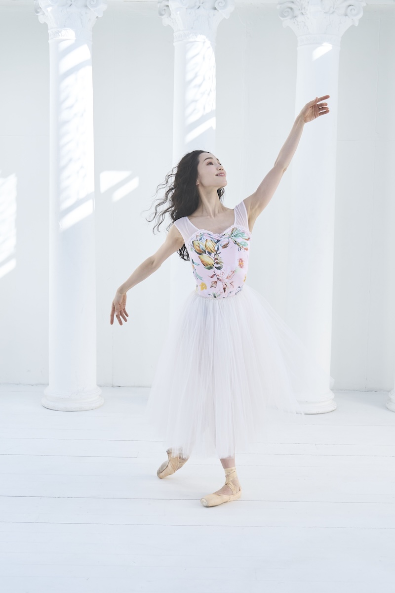 stina / type Q mermaid / Lemon wing pink