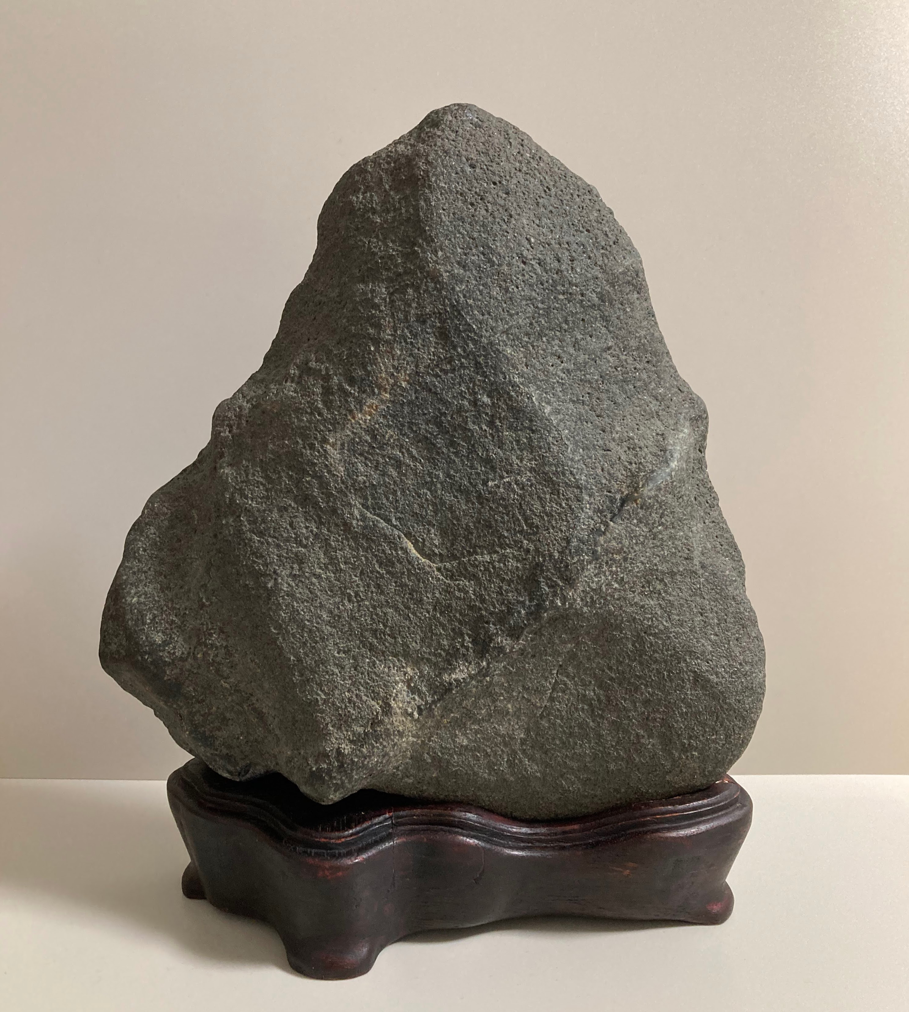 佐治川石-II, Sajigawa Ishi